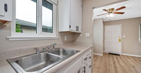 9032 El Cajon Way #4, Unit 4, Sacramento, CA 95826 Photo