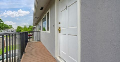 9032 El Cajon Way #4, Unit 4, Sacramento, CA 95826 Photo