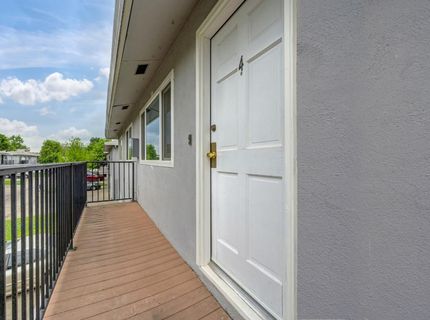 9032 El Cajon Way #4, Unit 4, Sacramento, CA 95826 Photo