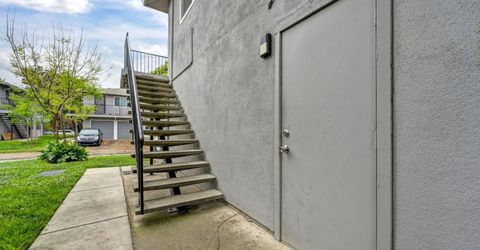 9032 El Cajon Way #4, Unit 4, Sacramento, CA 95826 Photo