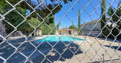 9032 El Cajon Way #4, Unit 4, Sacramento, CA 95826 Photo