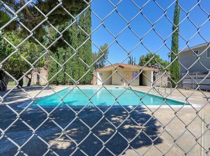 9032 El Cajon Way #4, Unit 4, Sacramento, CA 95826 Photo