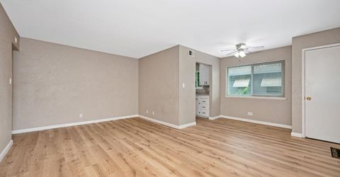 9032 El Cajon Way #4, Unit 4, Sacramento, CA 95826 Photo