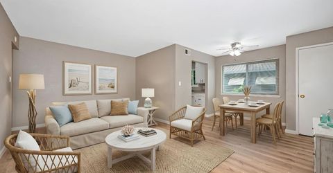 9032 El Cajon Way #4, Unit 4, Sacramento, CA 95826 Photo