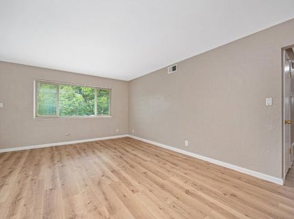 9032 El Cajon Way #4, Unit 4, Sacramento, CA 95826 Photo