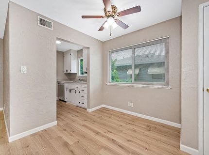 9032 El Cajon Way #4, Unit 4, Sacramento, CA 95826 Photo