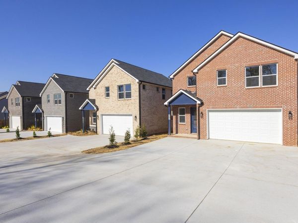 445 sandhill rd , La Vergne, TN 37086