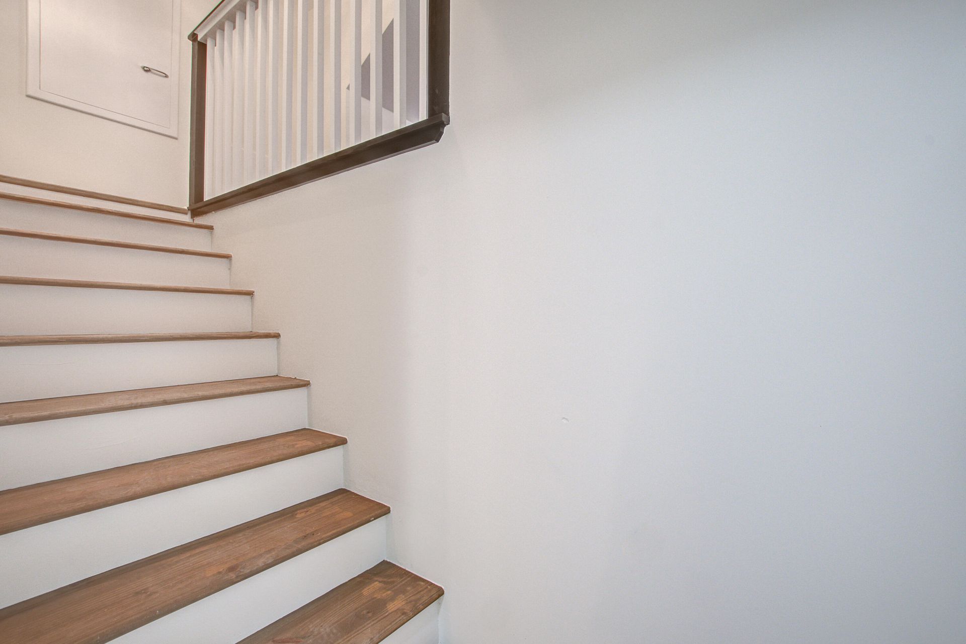 9614 Crosscut Drive Photo 12