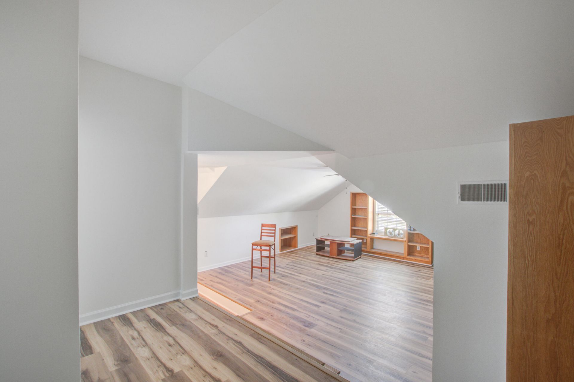 9614 Crosscut Drive Photo 15