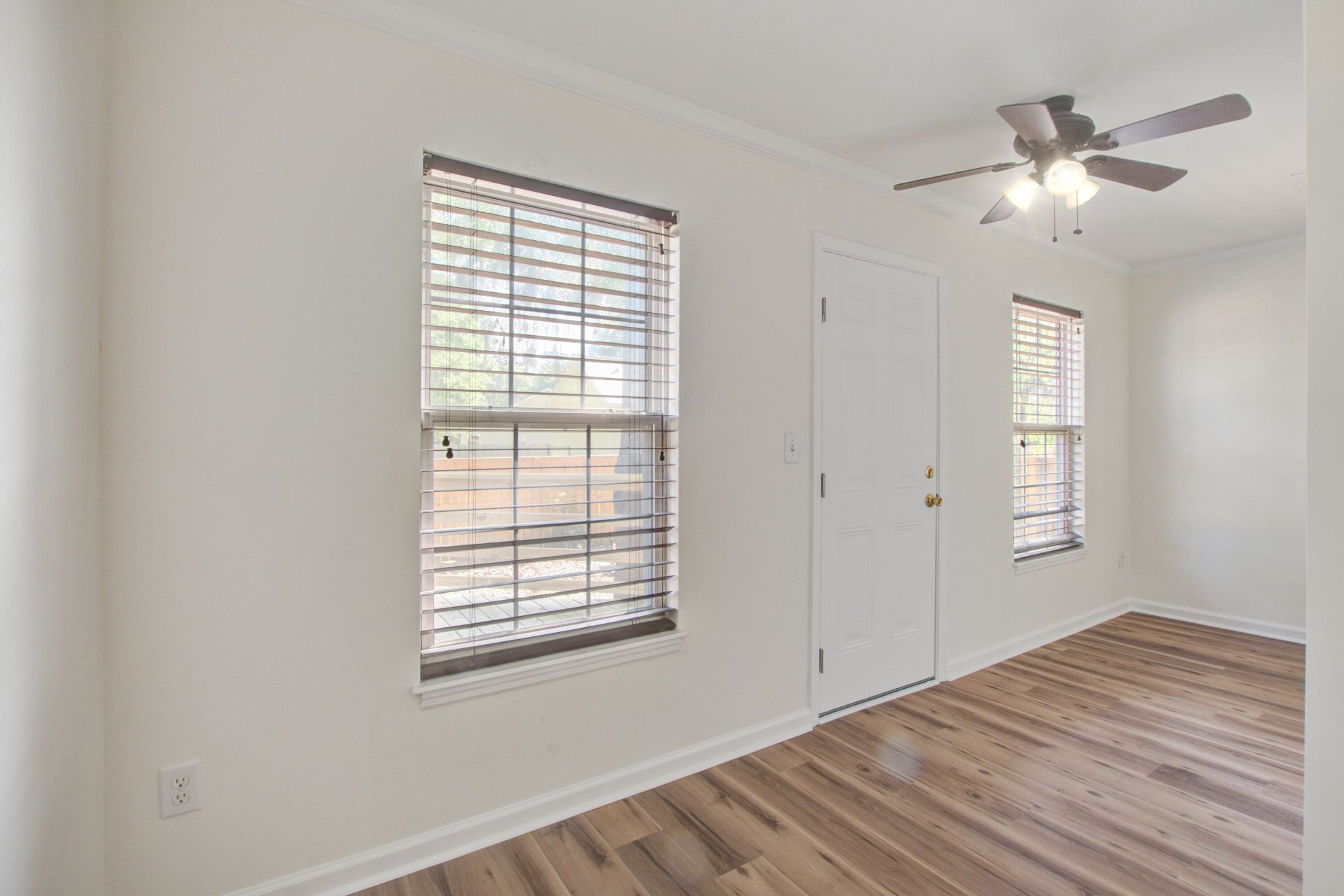 9614 Crosscut Drive Photo 25