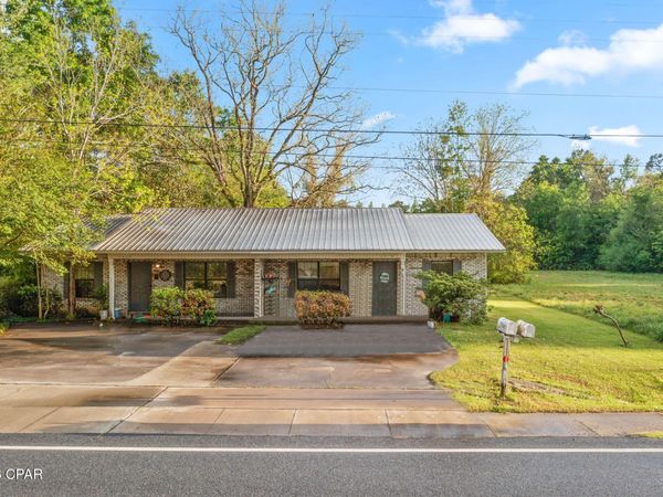 1433 South Boulevard , Chipley, FL 32428