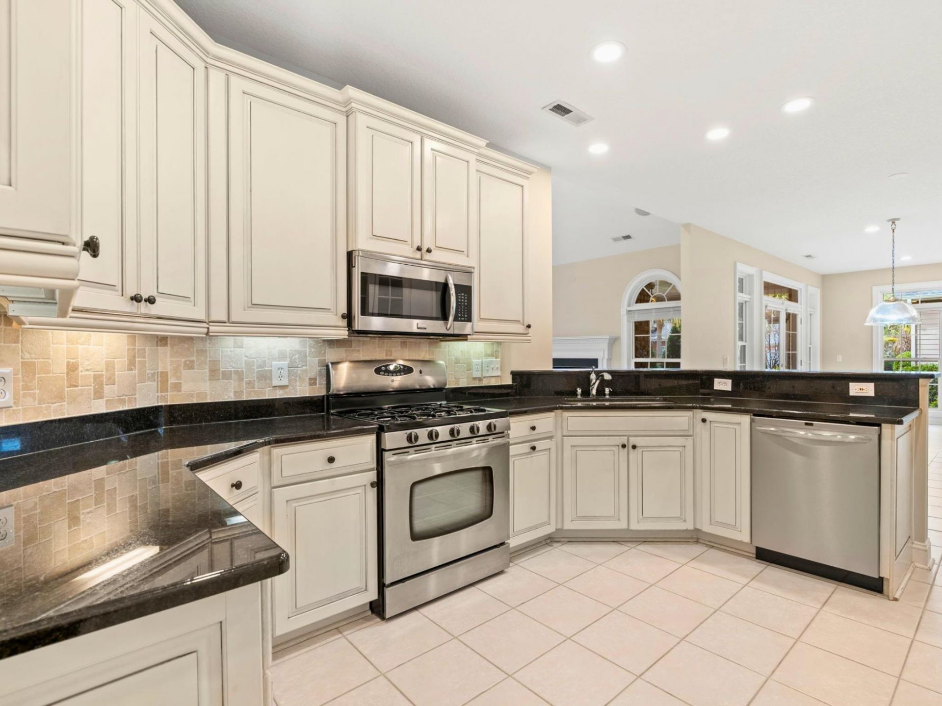 502 Tradewind Ct. Photo 12