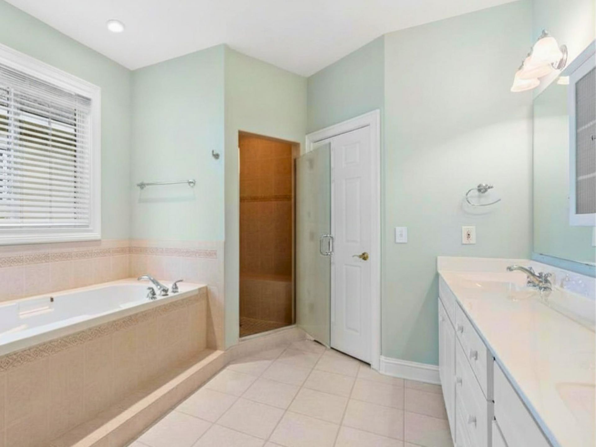 502 Tradewind Ct. Photo 20