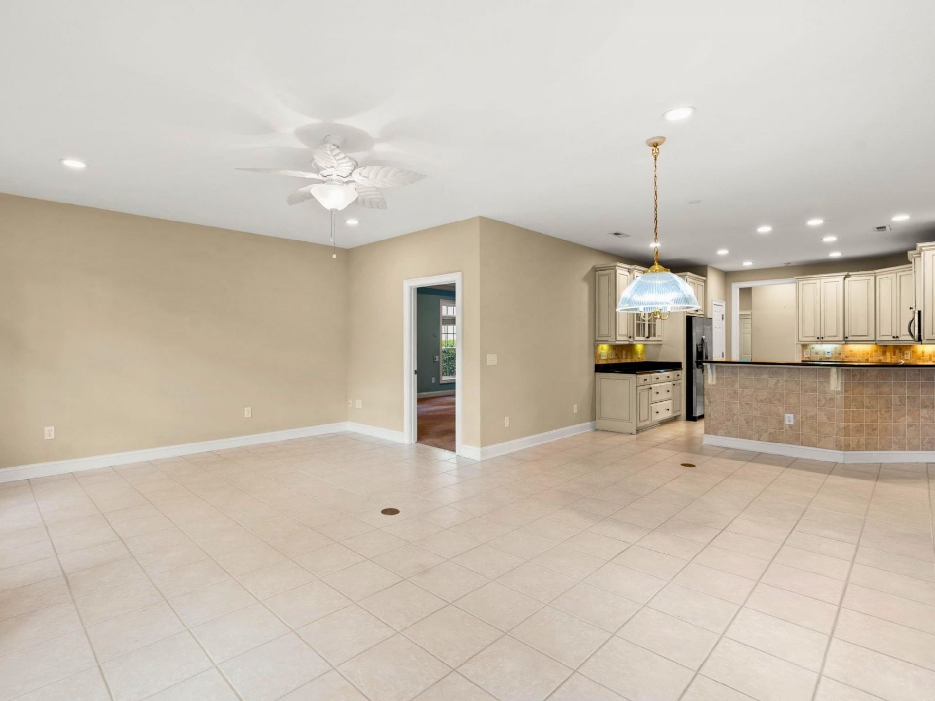 502 Tradewind Ct. Photo 9