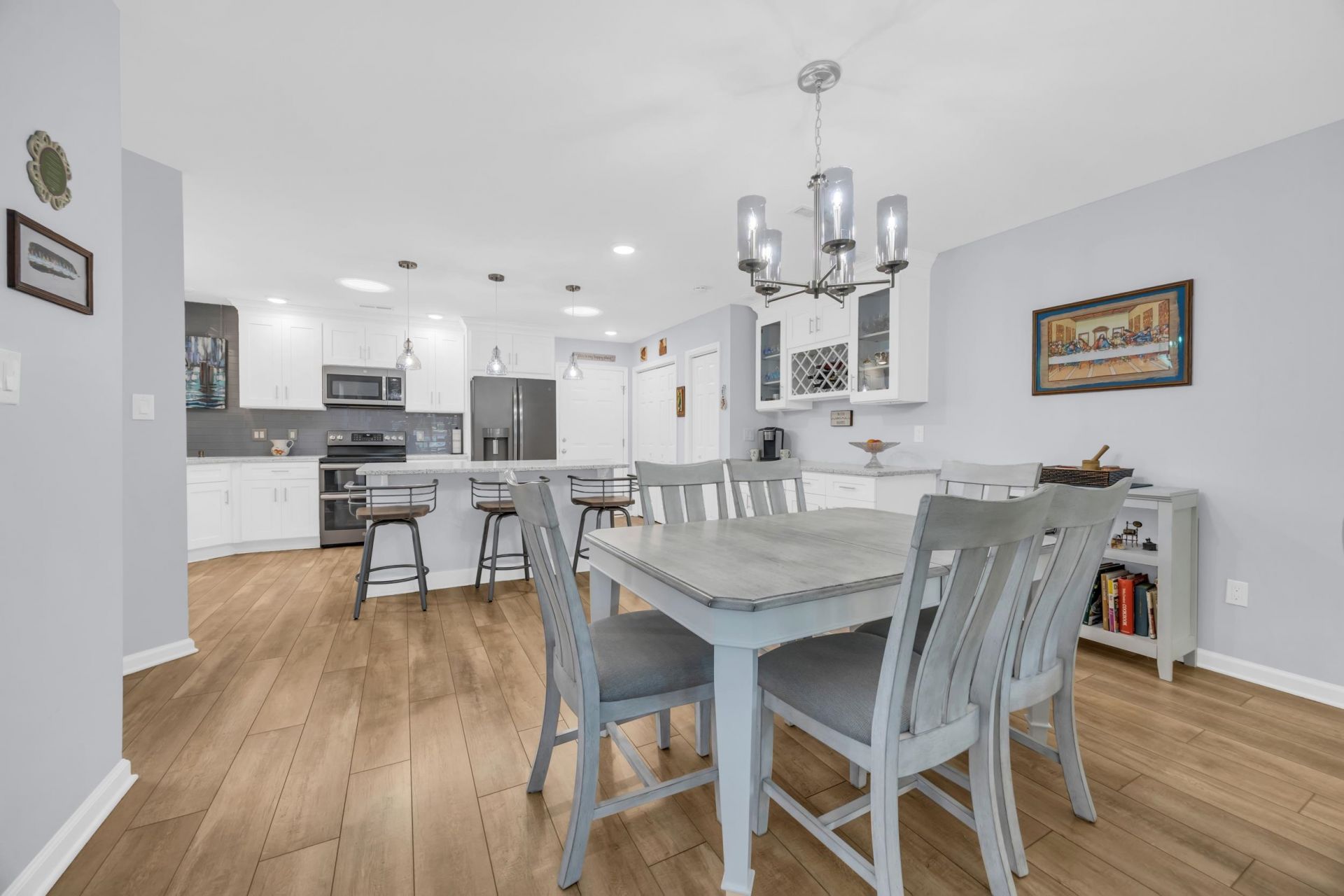 650 Providence Dr.  Photo 15