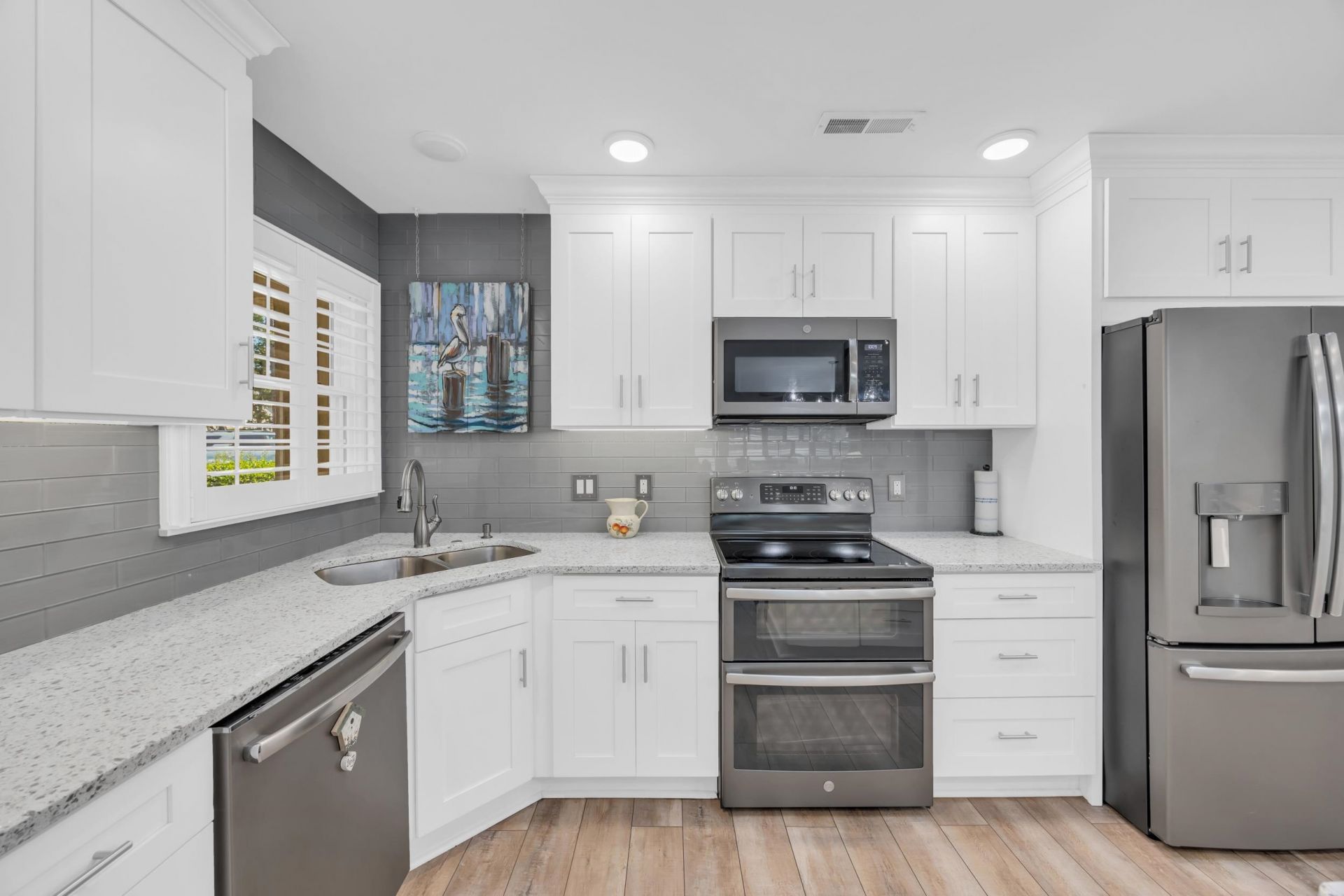 650 Providence Dr.  Photo 17