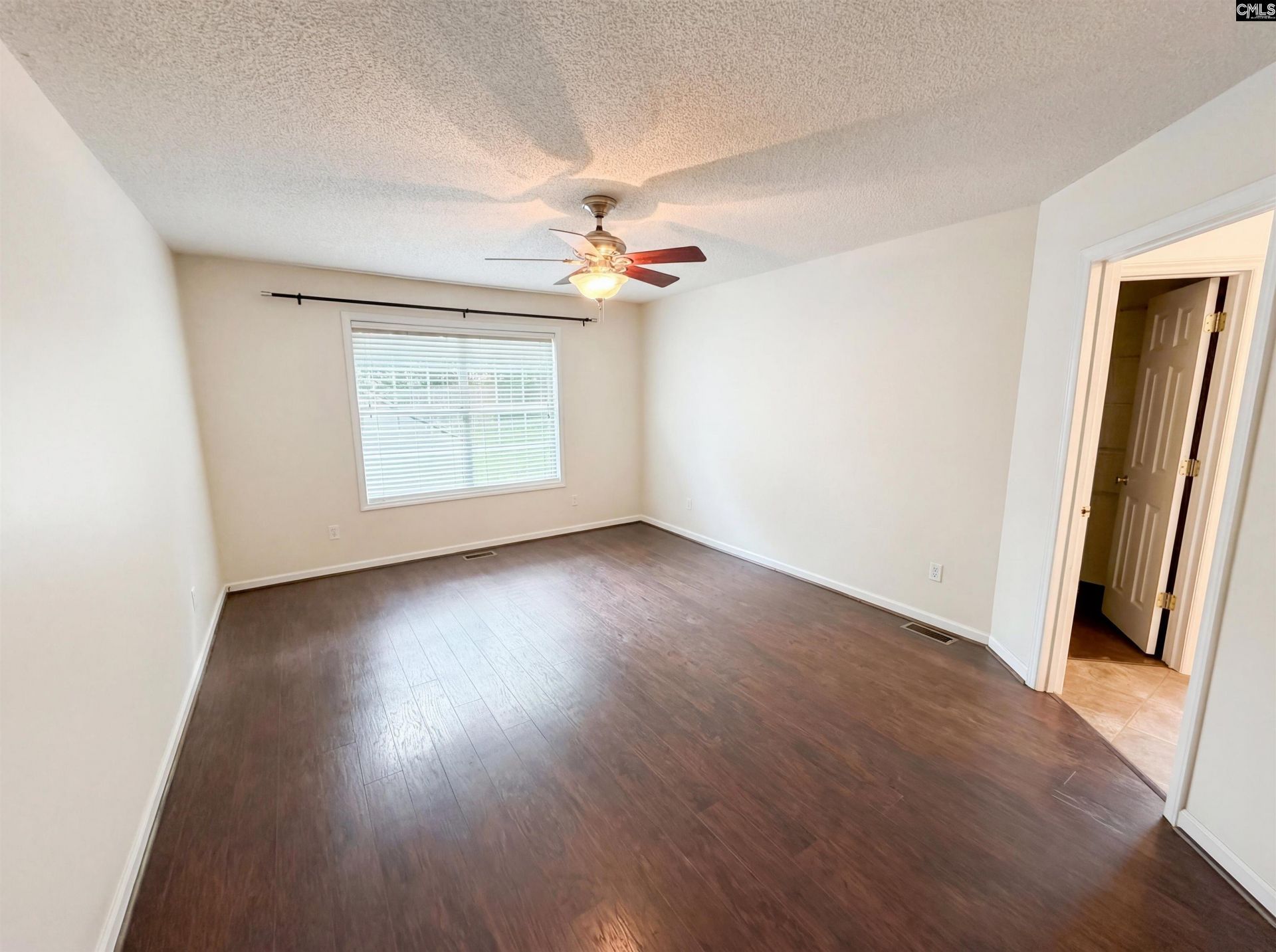 206 Gleneagle Circle Photo 17