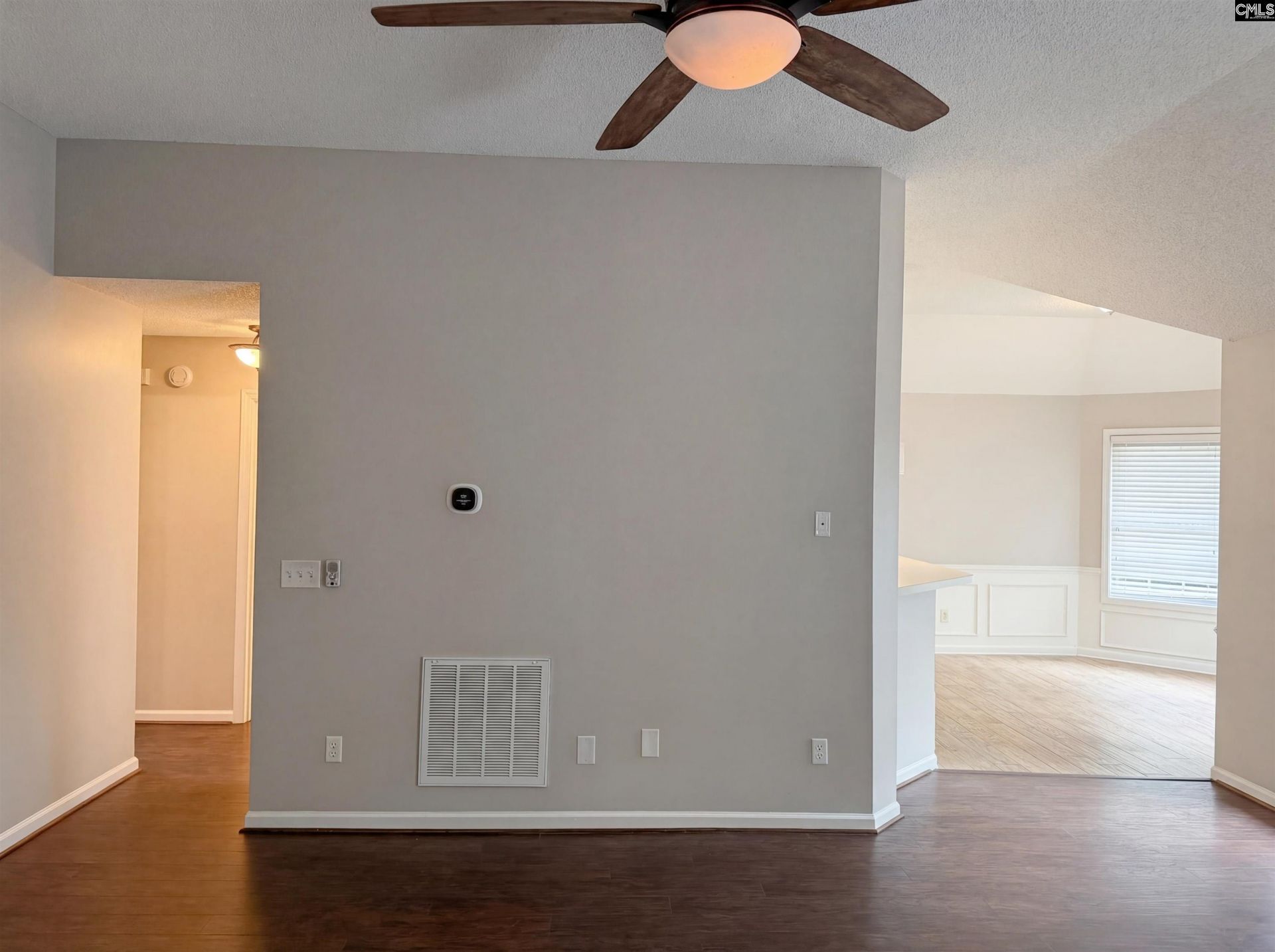 206 Gleneagle Circle Photo 9