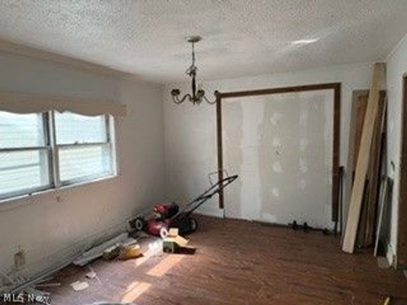 810 N 6th Avenue, Steubenville, OH 43952 Photo 5