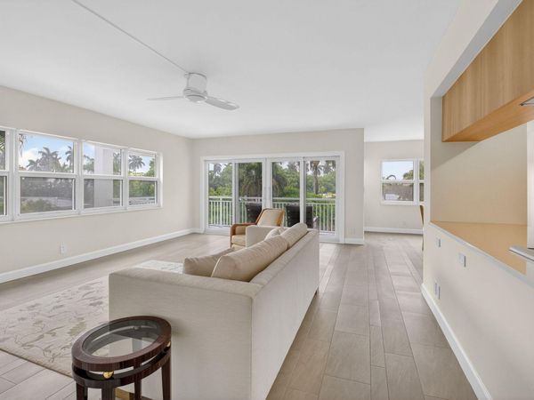 1000 Lowry Street, Unit 3e, Delray Beach, FL 33483