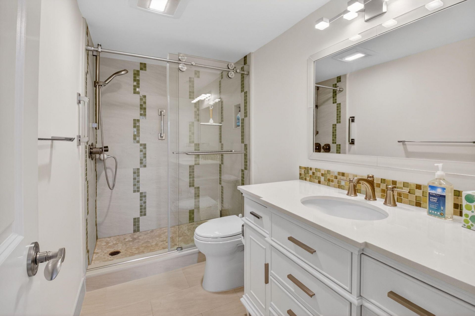 1000 Lowry Street, Unit 3e, Delray Beach, FL 33483 Photo