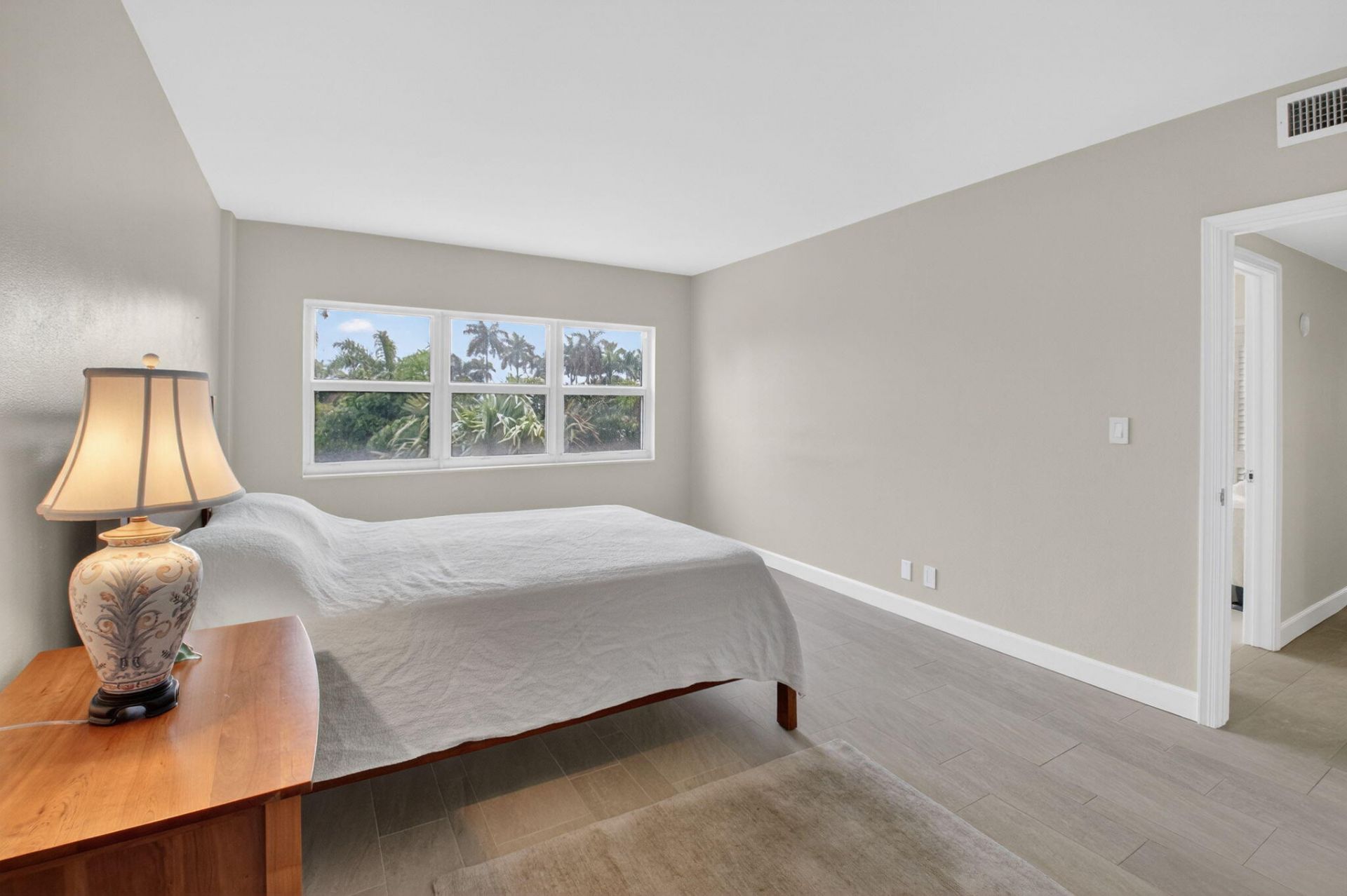 1000 Lowry Street, Unit 3e, Delray Beach, FL 33483 Photo