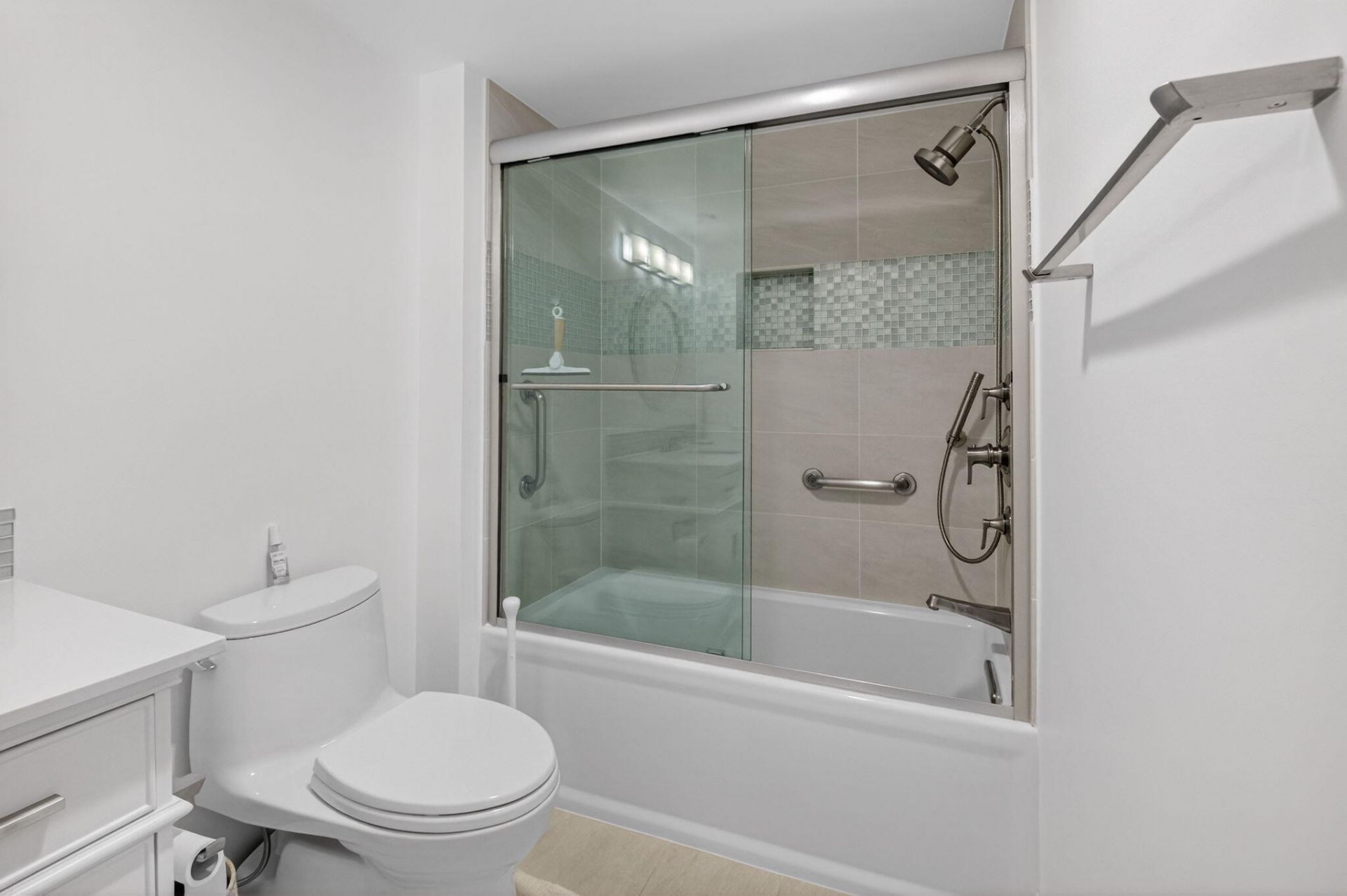 1000 Lowry Street, Unit 3e, Delray Beach, FL 33483 Photo