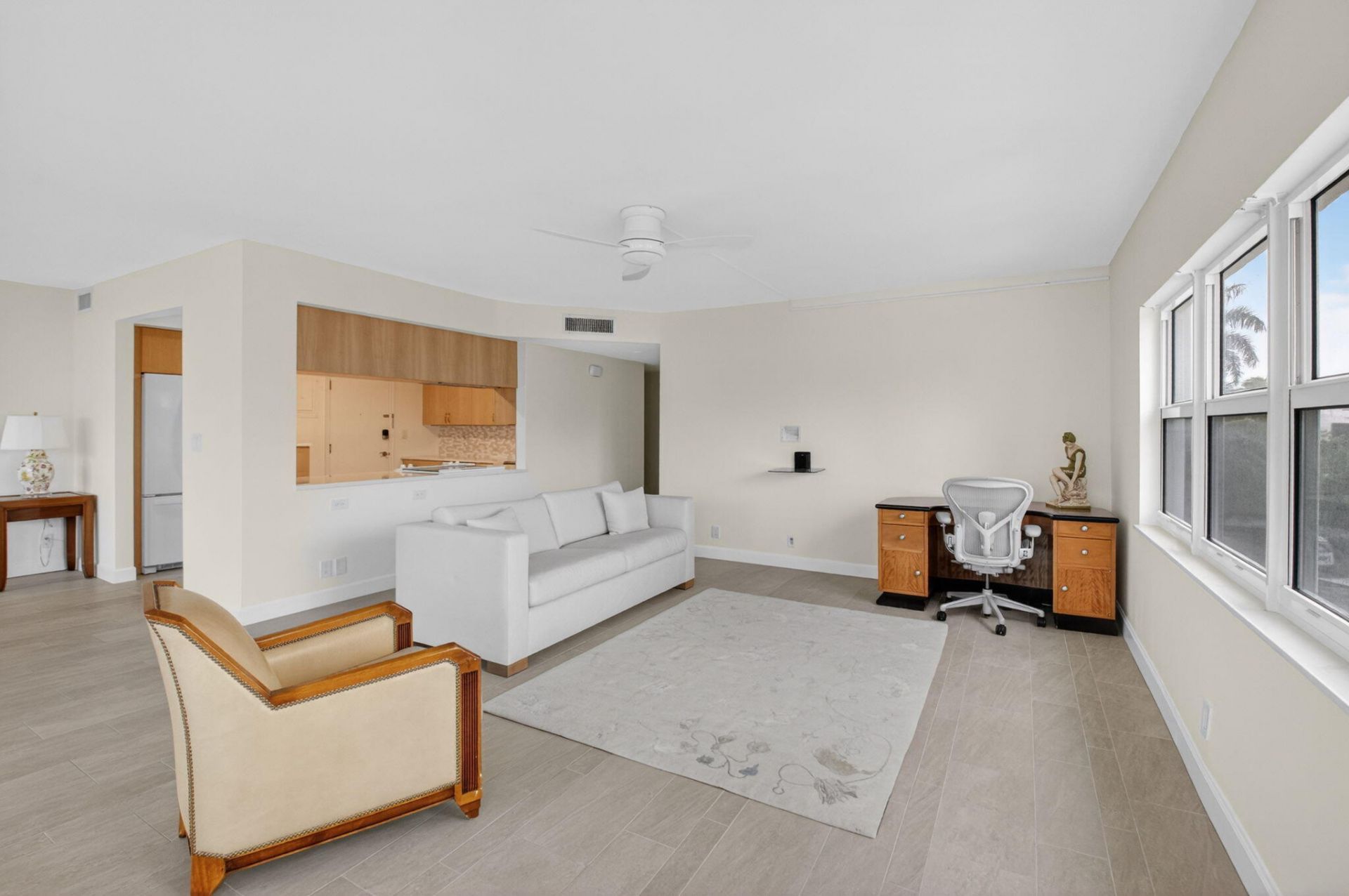 1000 Lowry Street, Unit 3e, Delray Beach, FL 33483 Photo