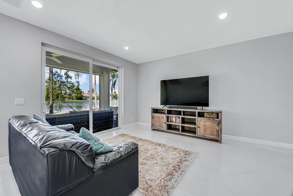 19491 Black Olive Lane, Boca Raton, FL 33498 Photo