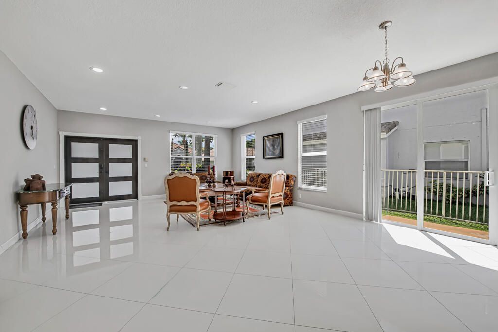 19491 Black Olive Lane, Boca Raton, FL 33498 Photo