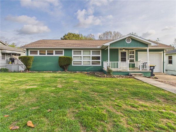 713 Sunset Lane , Harrison, AR 72601