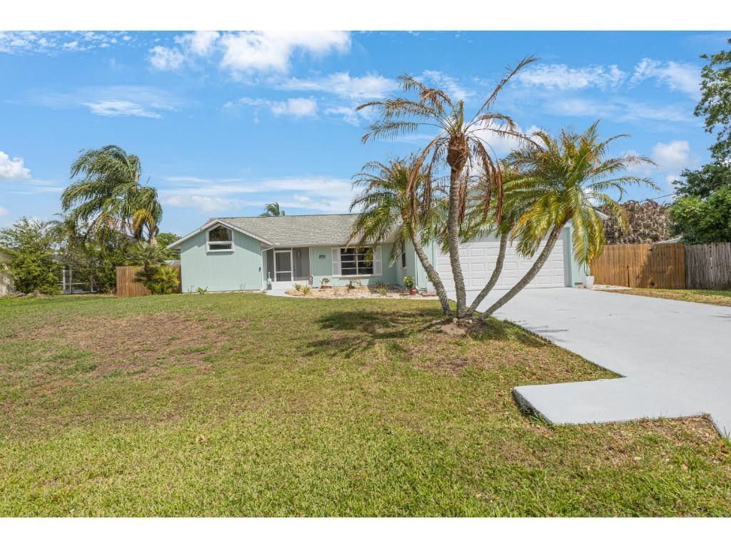 814 Floraland Avenue, Sebastian, FL 32958 Photo