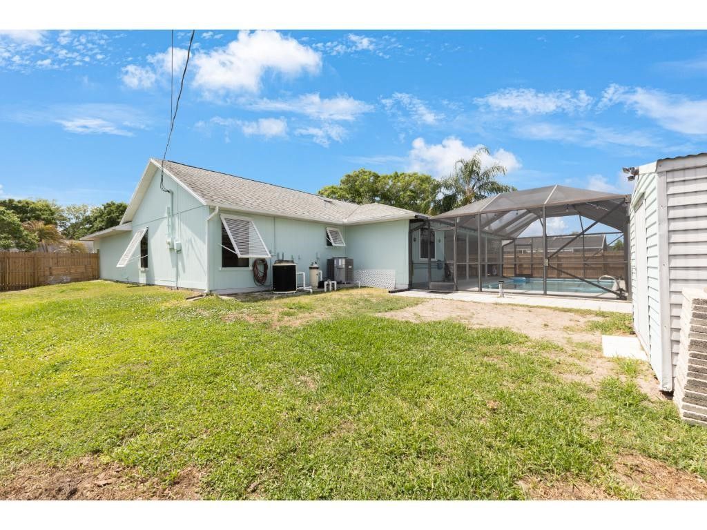 814 Floraland Avenue, Sebastian, FL 32958 Photo