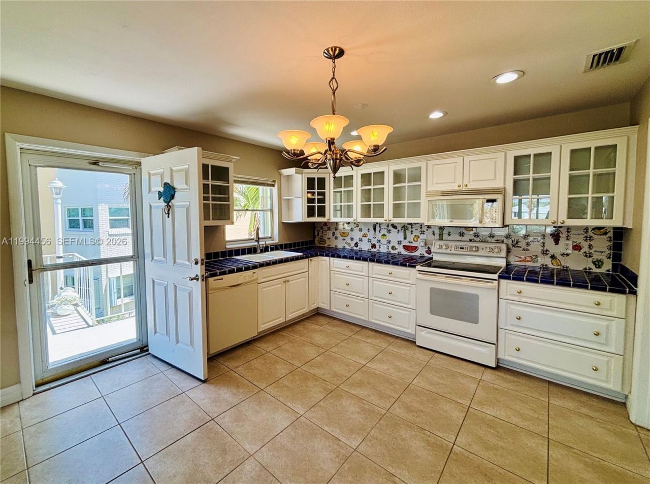 1323 Bayshore Dr, Unit 203, Fort Pierce, FL 34949 Photo