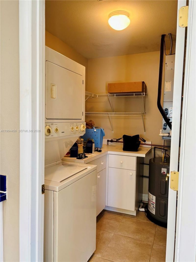 1323 Bayshore Dr , Unit 203, Fort Pierce, FL 34949 Photo