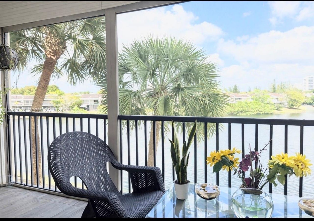 6575 W Oakland Park Blvd , Unit 311, Lauderhill, FL 33313 Photo