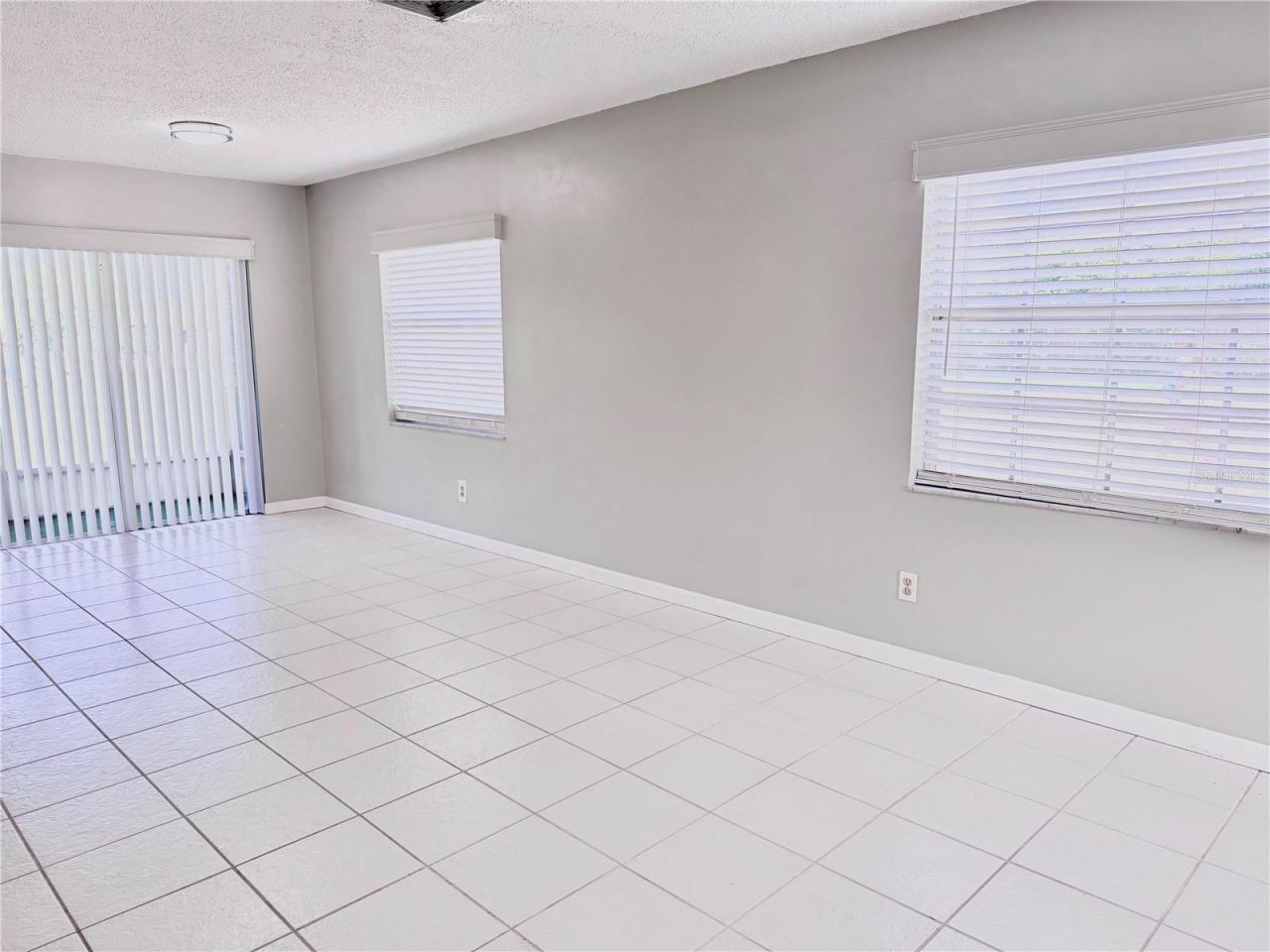 9992 86th Street, Seminole, FL 33777 Photo