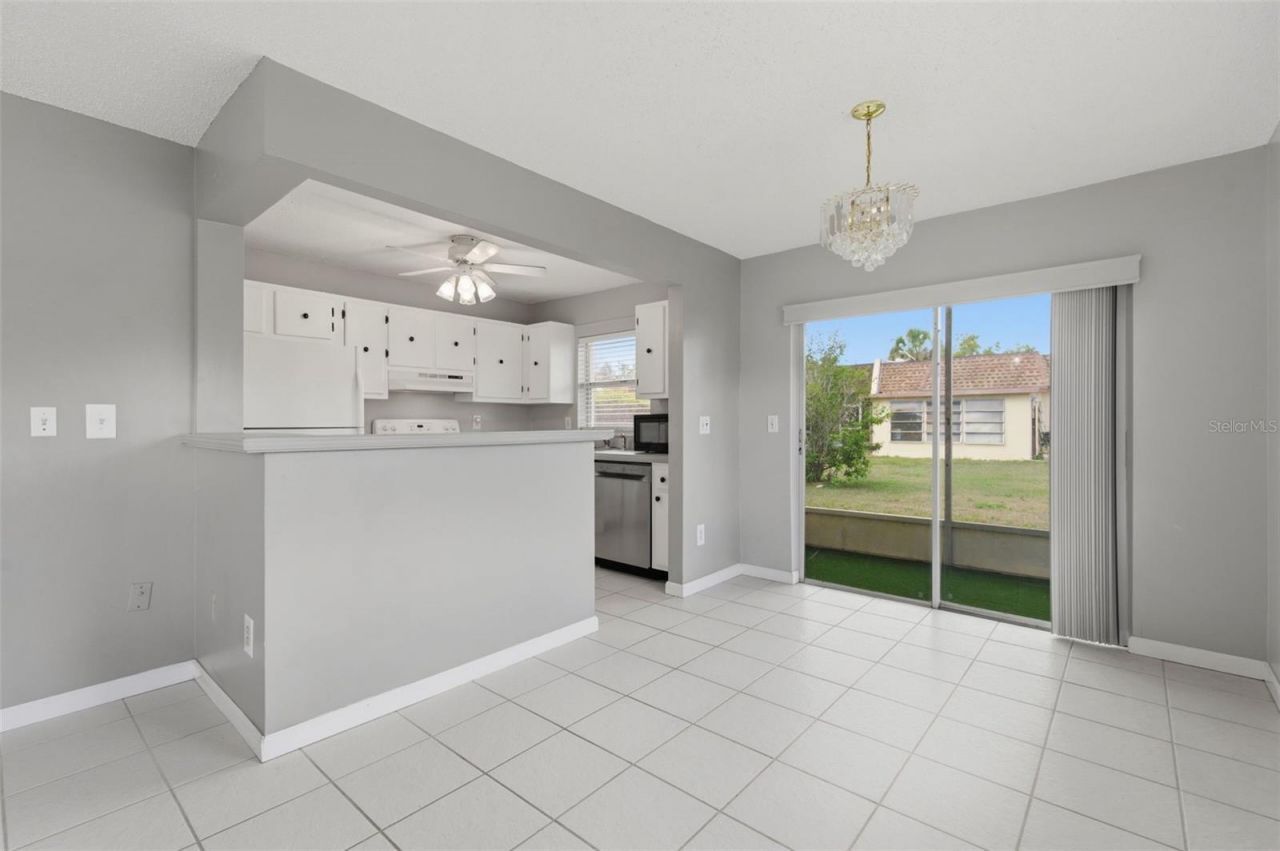 9992 86th Street, Seminole, FL 33777 Photo