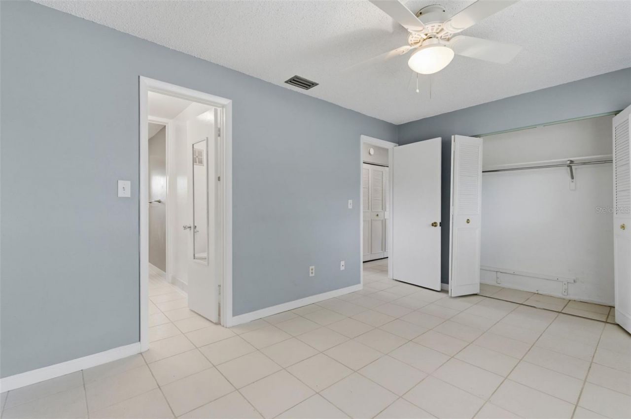 9992 86th Street, Seminole, FL 33777 Photo