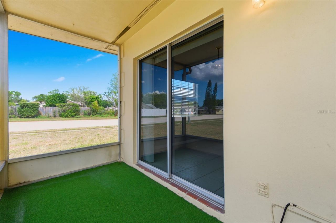 9992 86th Street, Seminole, FL 33777 Photo