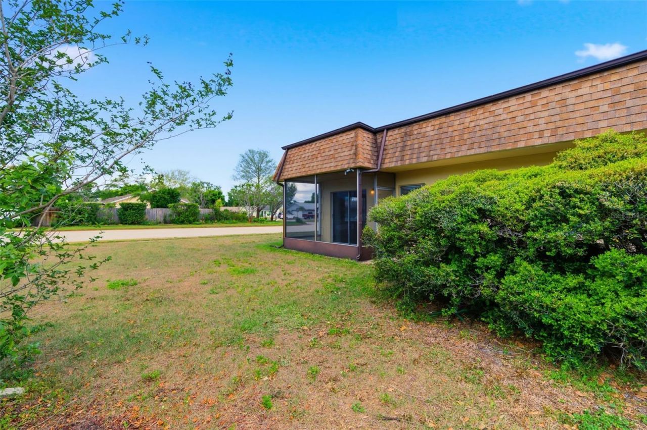 9992 86th Street, Seminole, FL 33777 Photo