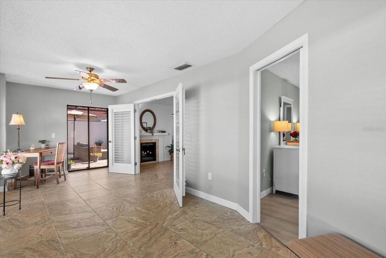 6304 Sun Eagle Lane, Unit 19B, Bradenton, FL 34210 Photo