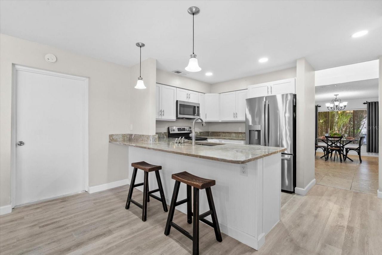 6304 Sun Eagle Lane, Unit 19B, Bradenton, FL 34210 Photo