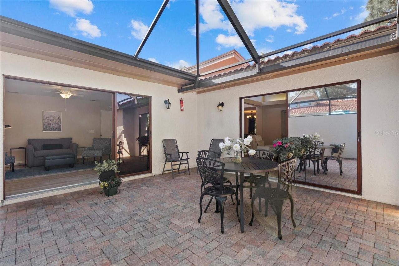 6304 Sun Eagle Lane, Unit 19B, Bradenton, FL 34210 Photo