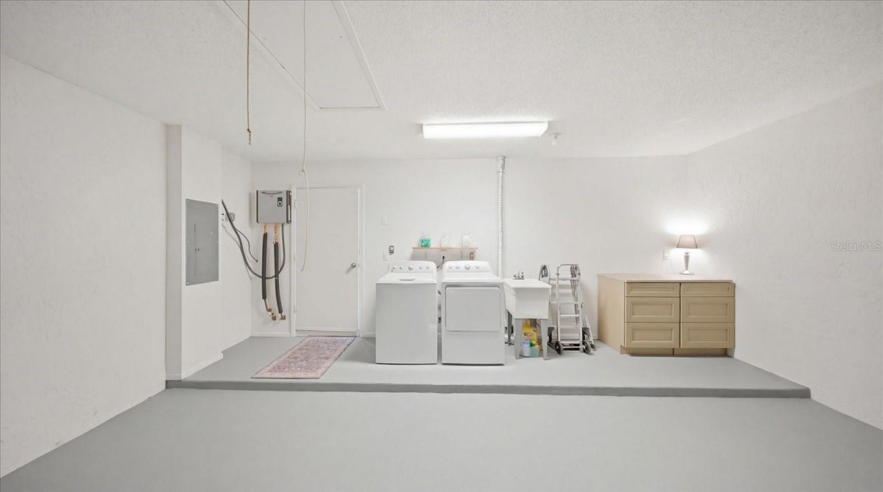 6304 Sun Eagle Lane, Unit 19B, Bradenton, FL 34210 Photo