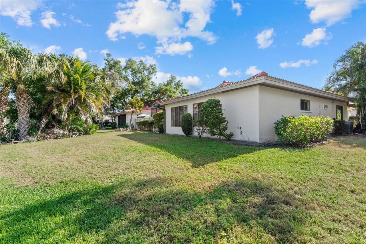 6304 Sun Eagle Lane, Unit 19B, Bradenton, FL 34210 Photo