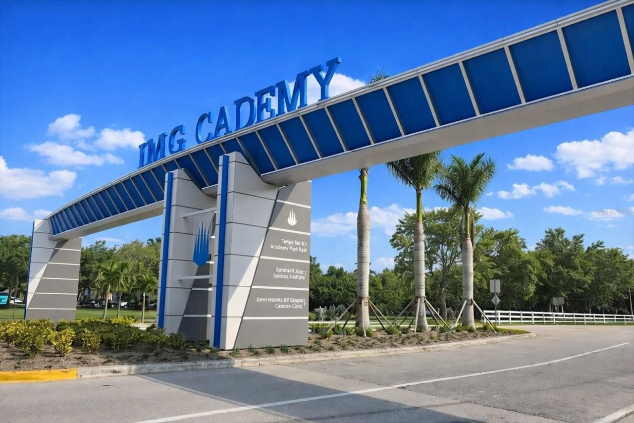 6304 Sun Eagle Lane, Unit 19B, Bradenton, FL 34210 Photo