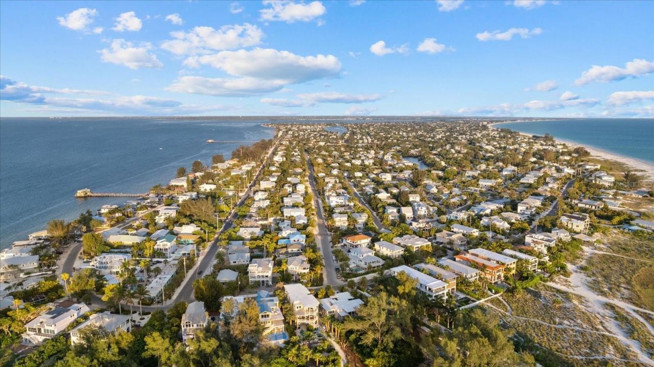 6304 Sun Eagle Lane, Unit 19B, Bradenton, FL 34210 Photo