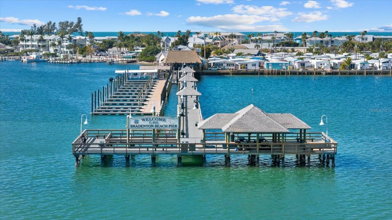 6304 Sun Eagle Lane, Unit 19B, Bradenton, FL 34210 Photo