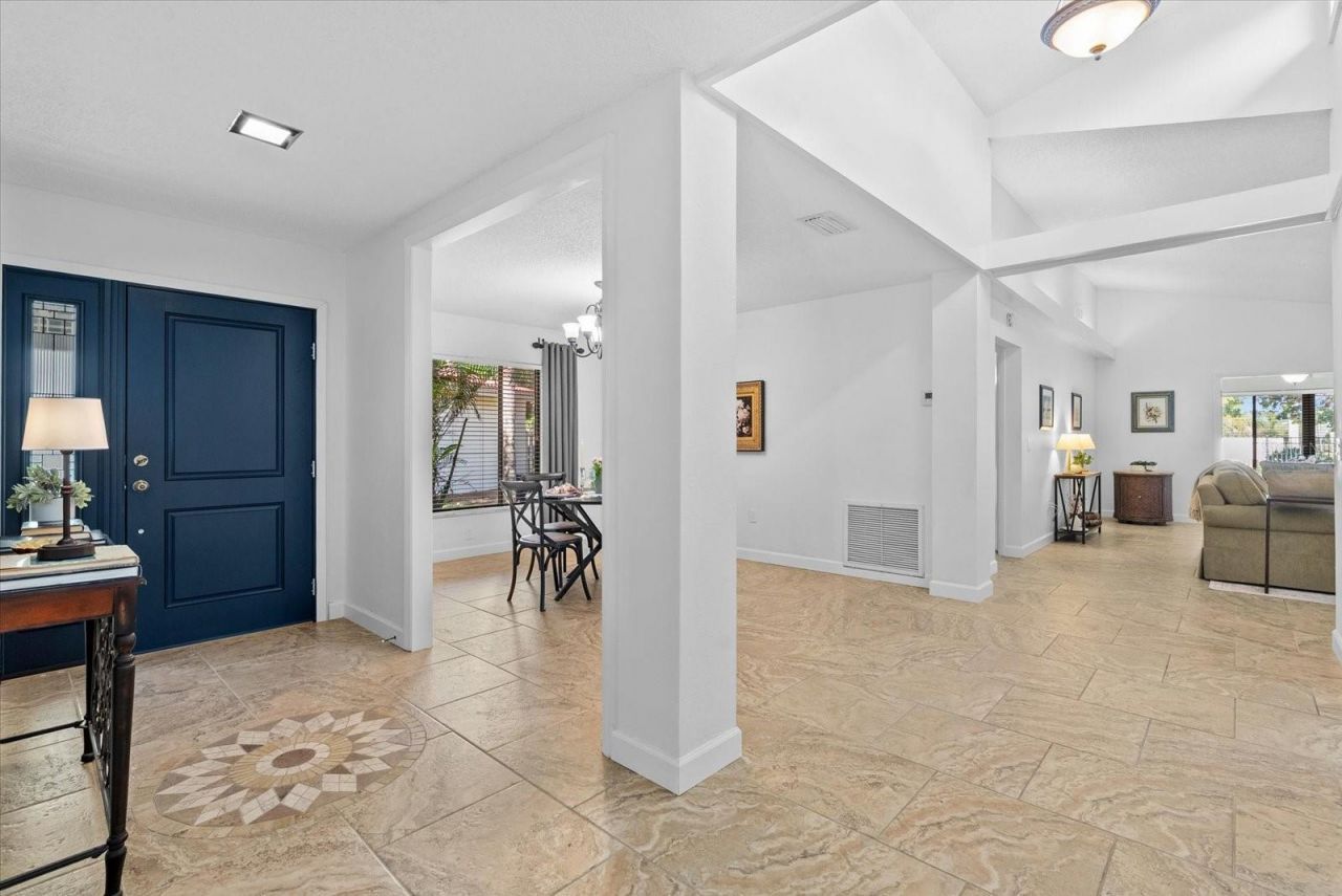 6304 Sun Eagle Lane, Unit 19B, Bradenton, FL 34210 Photo